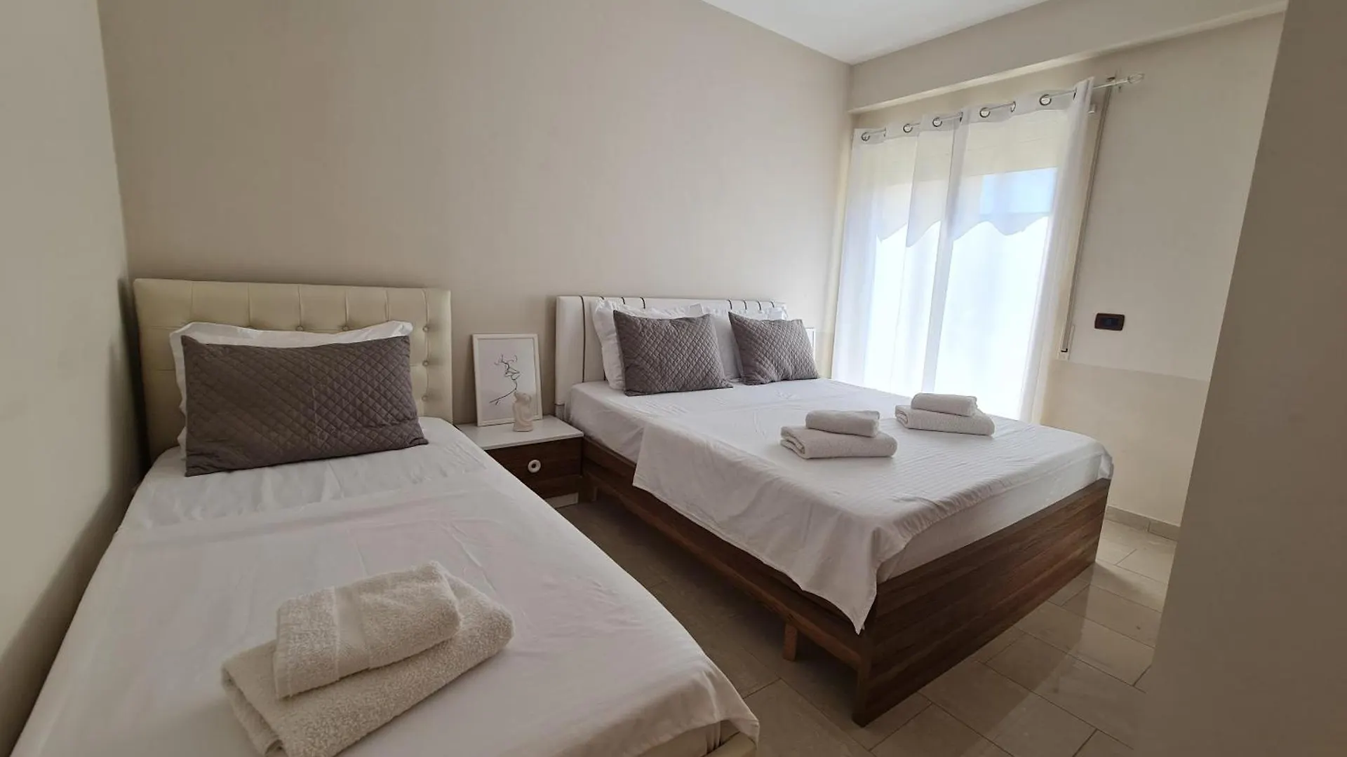 Dom wakacyjny Hana'S Apartment Durrës